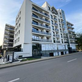 Luxury Studios Unique Residence opposite Palas with Parking, Hotel in Iaşi