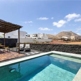 Home2Book Exclusive Villa Volcán Art & Light