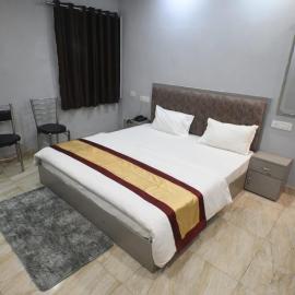 HOTEL SANDHYA PAYING GUEST HOUSe