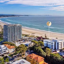 2 bedroom Penthouse Kirra Point no.18