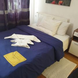 Cozy Private Room -5 mins from CERN -Shared Apartment