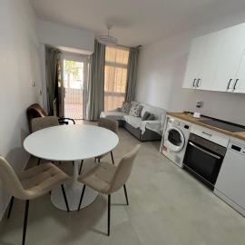 The Beach Loft - Aguamarina Estudios 2, Hotel in Calpe