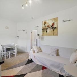 Garden Flat In Watford, hotel in Watford West Station