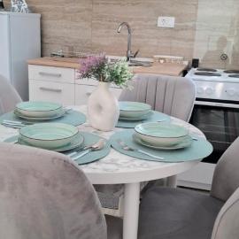 Cherry Garden Apartment, hôtel à Podgorica