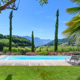 Kardonighof Kaltern, hotel v destinaci Caldaro