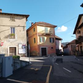 Appartamento incantevole ad Armeno, hotel i Armeno