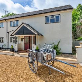 Finest Retreats - Poundtree