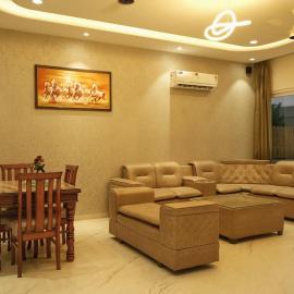 Noor Villa Mohali, hotel em Lāndrān
