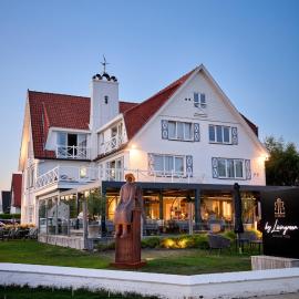 Lebeaubylivingroom Hotel, hotel u gradu 'Knokke-Heist'