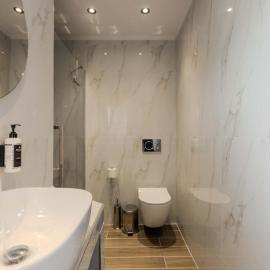Orizon Apartments, хотел в Лименас