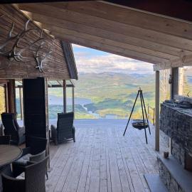 Exclusive Cabin - Lake Views - Sauna - EV Charger