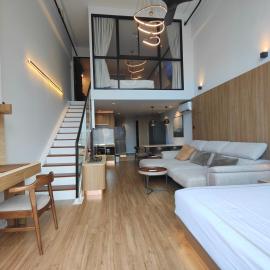 138 SKY LOFT Golf View Near Airport & SPICE, hotel a Bayan Lepas