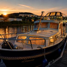 Zimon- Bateau Authentique - vue sur la Seine, hotel in Rouen
