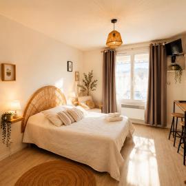 Hôtel La Coursive Oléron, hotel din Saint-Pierre-dʼOléron