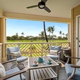Fairway Villas #I24: Gorgeous Top Floor with AC!