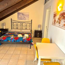 Chalet Mia[Torino centro-Porta Nuova-Museo Egizio], хотел в Торино