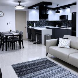 House with Starlink near the Airport and Apodaca, ξενοδοχείο σε Monterrey
