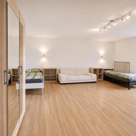 Ferienwohnung Monteurwohnung Greengarden, hotel v destinaci Vilsheim