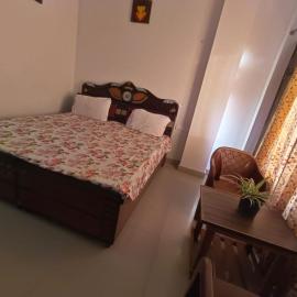 The pine Nest, hotel sa Barog