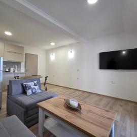 NAVA Apartments, מלון בגבגלייה