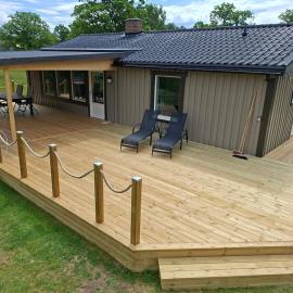 Newly renovated villa with views over Lake Åsunden, hotel a Horn