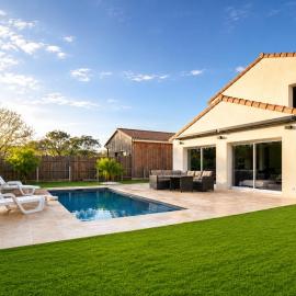 Recent Villa next to vignobles all confort with Pool
