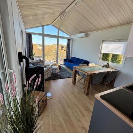 Weitblick- Sauna- WLAN- Haus 3, hotel in Neheim-Hüsten