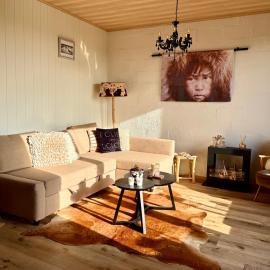 Cabane La Folie Douce, hotel in Hotton