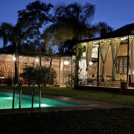 Magnifica Casa cerca de Marrakech con gran piscina totalmente privada, hotel in Tahannout