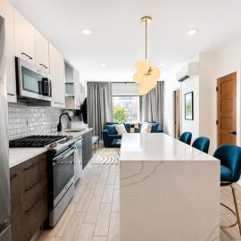 BRAND NEW! Sleeps 4, near World Cup,18 min NYC
