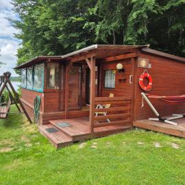 Siedlisko nr 3 nad jeziorem Skarlińskim, domki letniskowe, mazury, jezioro,bania, hotel in Nowe Miasto Lubawskie