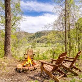 VIEW, Hottub, Pool table, Pet Friendly!, hotel a Sevierville