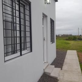 Brisa de Pueblo, hotel a Caseros