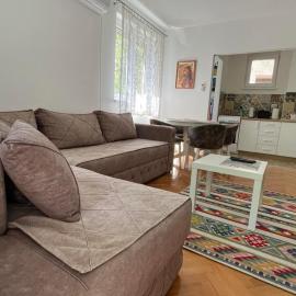 Apartman Milica, хотел в Вършац