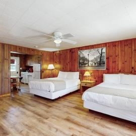 Lakeview Cottage - Unit 305