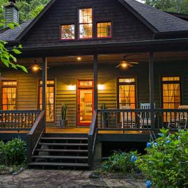Smokey Mountain Getaway, hotelli kohteessa Almond