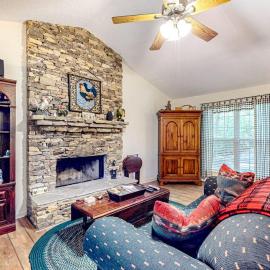 Holly Forest Hideaway