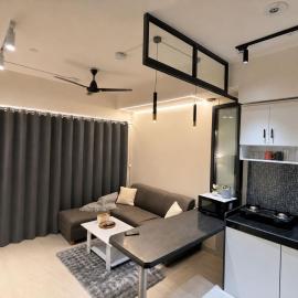 Greyflix Heaven 23 - 10 mins drive - Viviana Korum