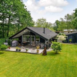5 star holiday home in Oksbøl, готель у місті Oksbøl
