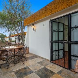 Style and Adventure in SMA Family Home