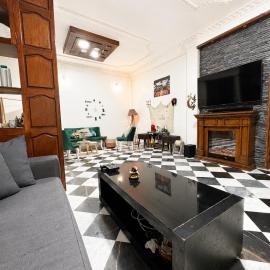 Maison moderne & cosy, ξενοδοχείο σε Κωνσταντίνη