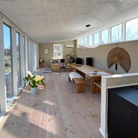 Modern House On A Beautiful Natural Plot, hotel a Vester Sømarken