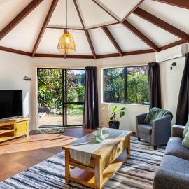 Kereru Garden Cottage, hotel in Taupo