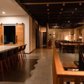 Pepper Paddocks - Warehouse meets Farm, hotel di Hastings