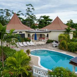 Whistling Villa Runaway Bay