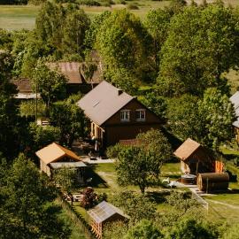 STACJA RUDA, hotel Złota Wieś városában