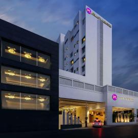 Grand Mercure Vadodara Surya Palace, готель у місті Вадодара
