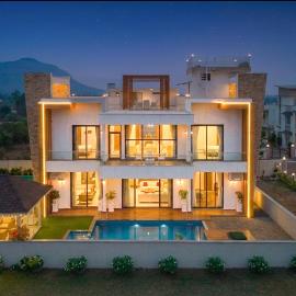 StayVista's Pearl Hillview Mansion - 5BHK Mountain-View Villa with Home Theatre