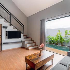 Iris Apartment, hotel in Dalung