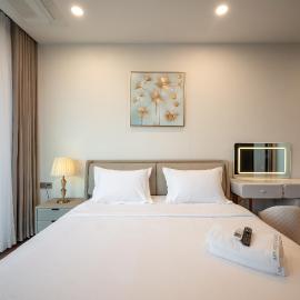Metropole Thu Thiem Condo Apartment, hotel in Ho Chi Minh City